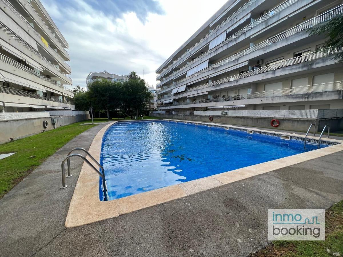 Elvira , Con Piscina Y Aparcamiento Gratis Appartamento