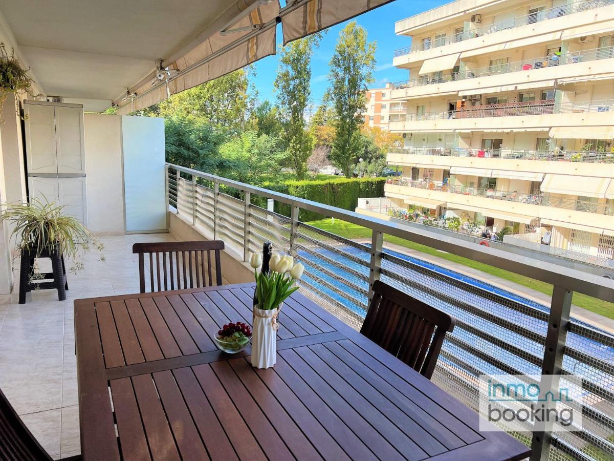 Elvira , Con Piscina Y Aparcamiento Gratis Appartamento