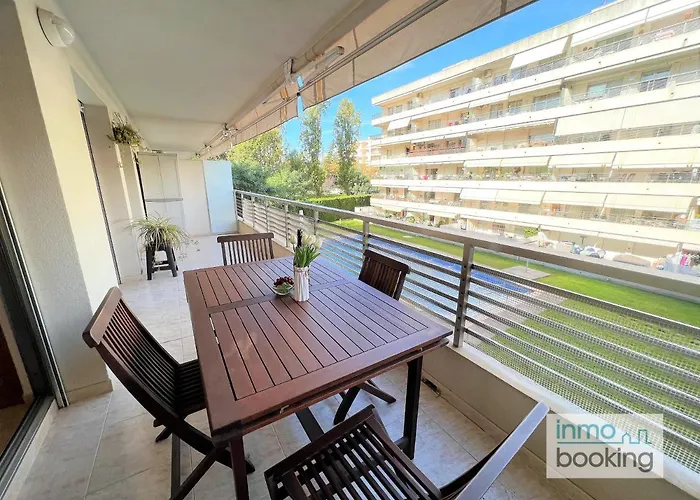 Villa Elvira Salou , Con Piscina Y Aparcamiento Gratis